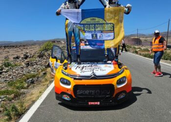 Nella storia del Campionato del Mondo Rally c’è il nome del giovane copilota antiguano Jonathan Hernández.