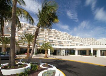 Il Consiglio direttivo di Pájara approva un investimento di 14 milioni per la ristrutturazione dell’hotel Riu Calypso.