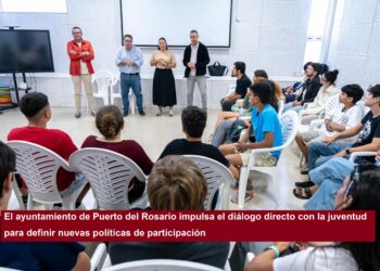 Die Stadtverwaltung von Puerto del Rosario fördert den direkten Dialog mit jungen Menschen, um neue Beteiligungsstrategien zu definieren.