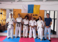 Il Pájara riconosce gli sforzi dei giovani karateka che ottengono la cintura nera.