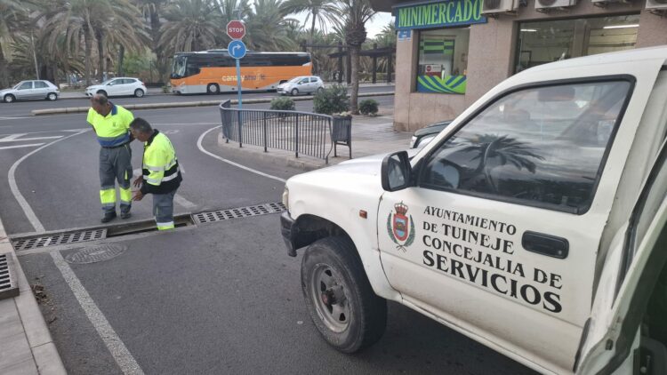 Corte en el acceso a la avenida de la Constitución de Gran Tarajal por obras