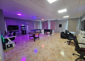 El Ayuntamiento de Pájara inaugura una sala de ocio en el Centro de la Juventud de Morro Jable 