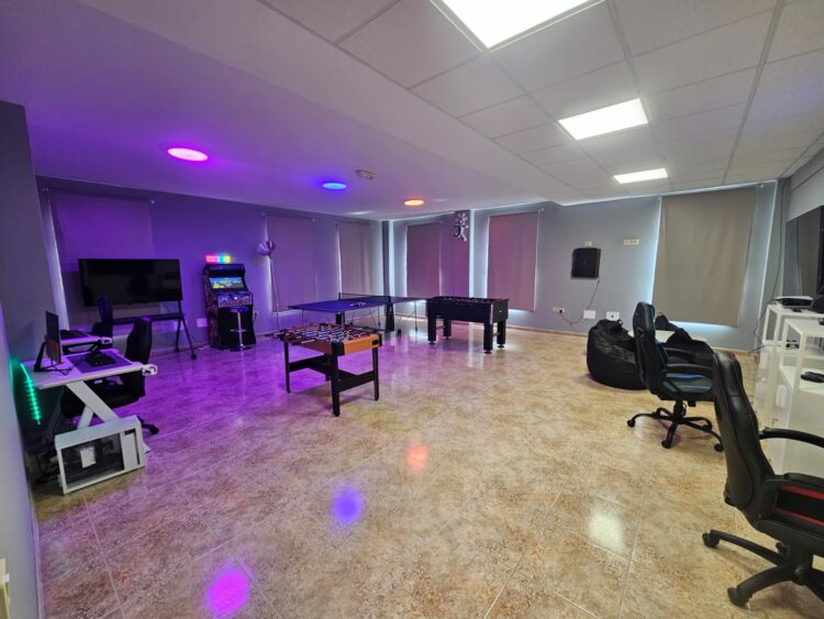 Il Comune di Pájara inaugura una sala ricreativa nel Centro giovanile di Morro Jable