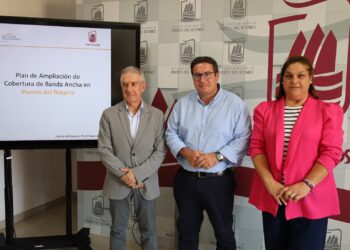 Plan de Ampliación de Cobertura y Mejora de Servicios de Banda Ancha Fija en Puerto del Rosario