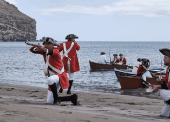 Tuineje felicita a Más Ruines Que Caín por su Medalla de Oro