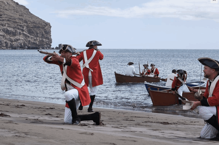 Tuineje felicita a Más Ruines Que Caín por su Medalla de Oro