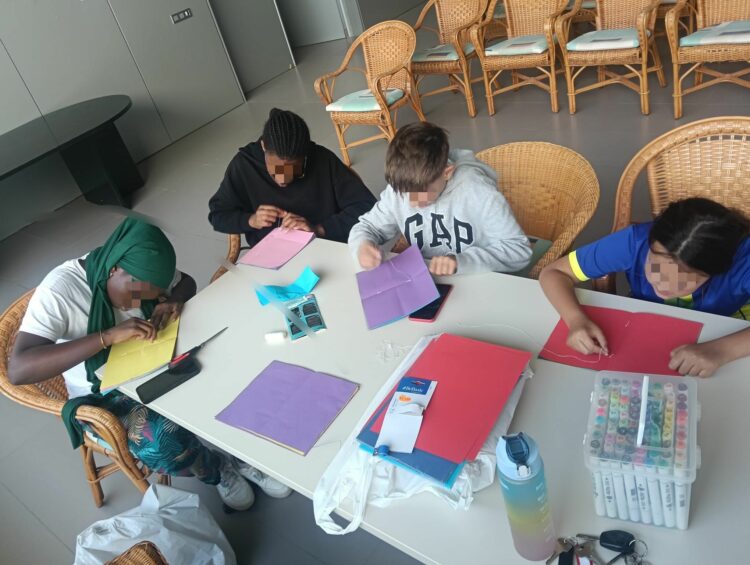 La Concejalía de Juventud impulsa talleres creativos por el Día de Canarias con la participación de jóvenes de Costa Calma y Morro Jable