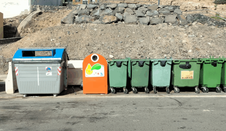 Pájara pone en marcha un nuevo servicio de recogida de aceite vegetal doméstico