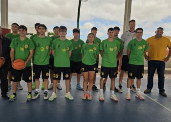 Antigua dispone di Base, Pivot e squadra di basket CD Tamobasket