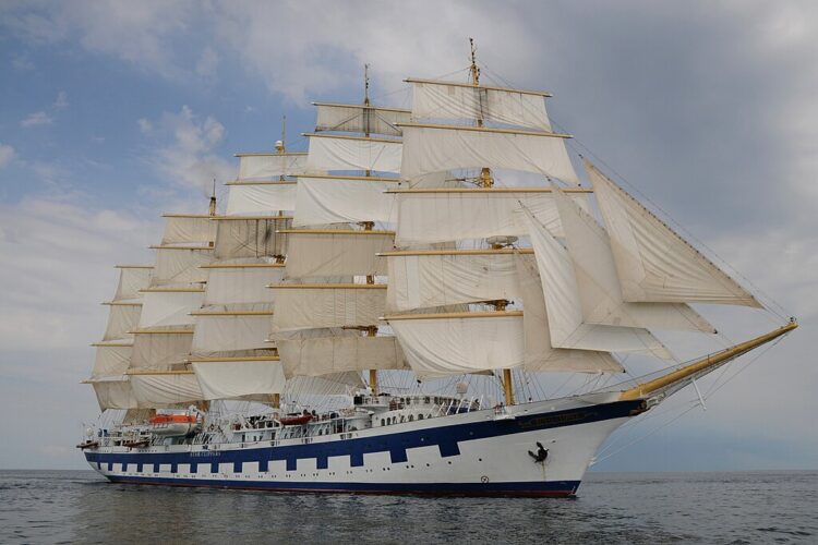 Royal Clipper, uno de los mejores veleros del mundo, visita Puerto del Rosario