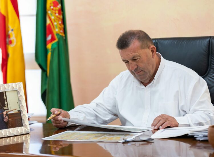 Los Presupuestos destinan 2 millones de euros a la limpieza vial y recogida de residuos