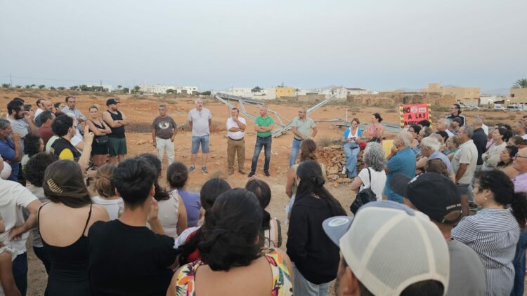 La empresa instaladora de la Antena de Telefonía rechaza las alternativas de emplazamiento ofrecidas por el Ayuntamiento de Antigua