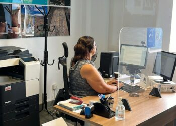 El Cabildo implanta el servicio de obtención del certificado electrónico en sus oficinas de atención ciudadana (OAC)