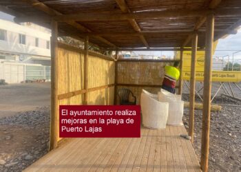 The city council performs improvement actions in Puerto Lajas beach.
