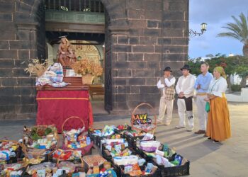 Casillas del Ángel keeps its faith and tradition alive with the emotional offering to Santa Ana.