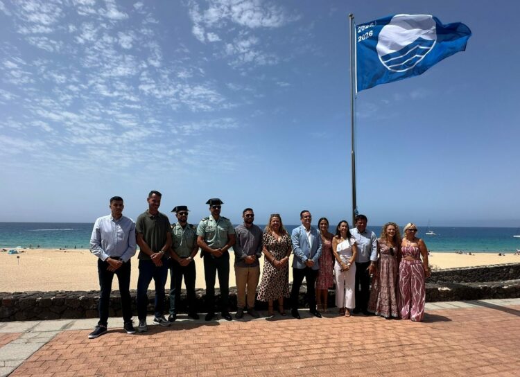 El Ayuntamiento de Pájara celebra el distintivo bandera azul como garantía de playas seguras y sostenibles