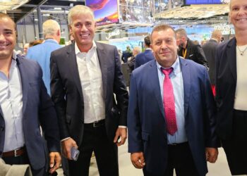 Felicidades al grupo Obycat en Caleta de Fuste que logra la distinción Playas de Oro en Destino Azul