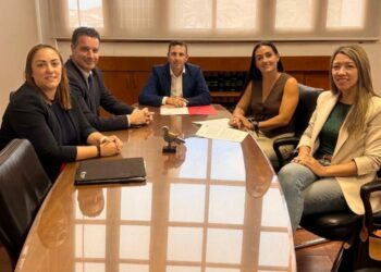 El Ayuntamiento de Pájara y Princess Hotels Canarias firman el primer convenio de la isla para el apoyo y la inserción laboral de víctimas de violenci…
