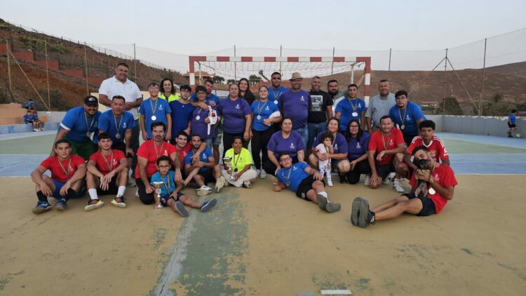 Todos a una en el VI Torneo Memorial Isaac Hernández Cabrera