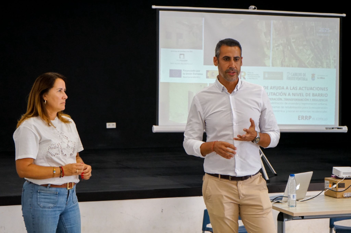 El Ayuntamiento de La Oliva continua con su compromiso en materia de vivienda con la rehabilitación de 138 casas de El Cotillo