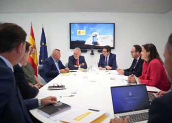 El Ayuntamiento frena la instalación de la Antena en Antigua con la mediación del Gobierno de España