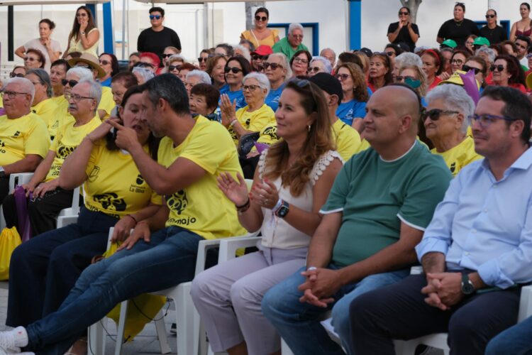 Arranca el Campeonato Insular Neuromajo 2025 con un pasacalle inaugural en Corralejo