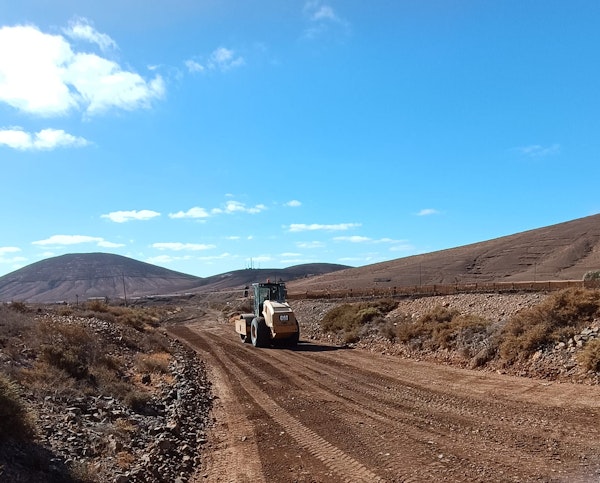 El tren de recebe ‘peregrina’ a la romería de San Miguel Arcángel