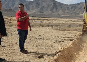 Antigua impulsa actuaciones coordinadas con el CAAF para la necesaria mejora de la red de suministro del agua