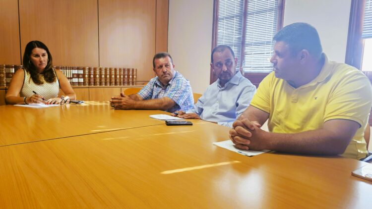 Antigua traslada al Cabildo su preocupación ante la paralización de las obras de la Ciudad Deportiva