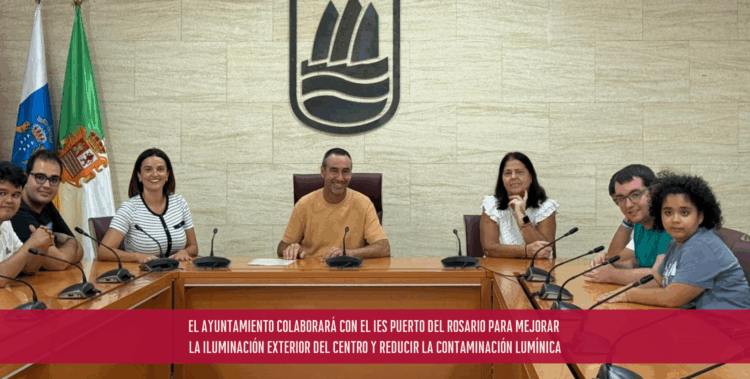 El Ayuntamiento colaborará con el IES Puerto del Rosario para mejorar la iluminación exterior del centro y reducir la contaminación lumínica