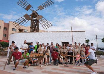 “Canarias Unida por la Tradición” con el juego del palo como protagonista