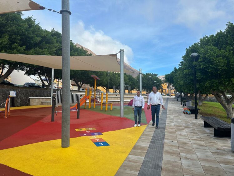 El Ayuntamiento de Pájara culmina las obras del parque infantil José Espino Morales