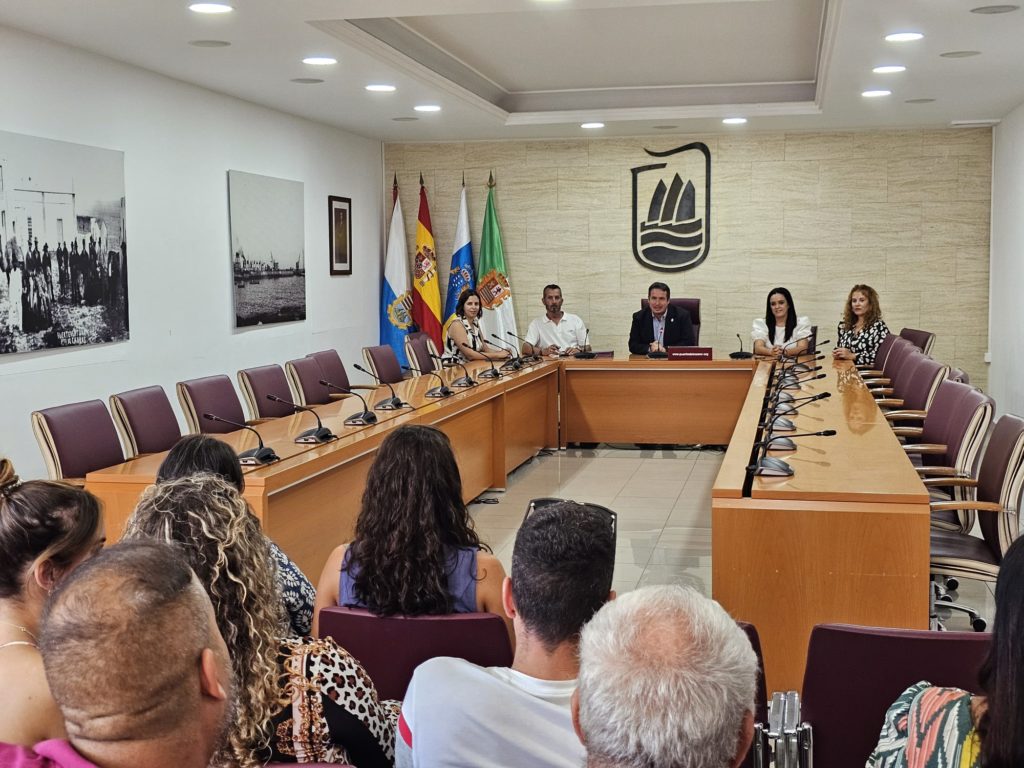 trabajadoras-sociales-2-1024x768-1