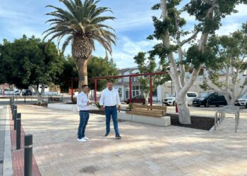El Ayuntamiento de Pájara mejora el entorno de La Lajita con un nuevo espacio urbano