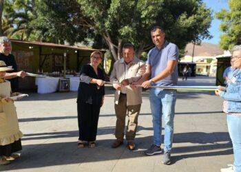 Apertura del V Encuentro y Venta de Artesanía con nuevos y jóvenes artesanos