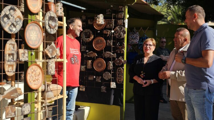 Nuevas piezas, nuevas joyas, nuevos detalles y trabajos en el V Encuentro y Venta de Artesanía Fuerteventura 2025