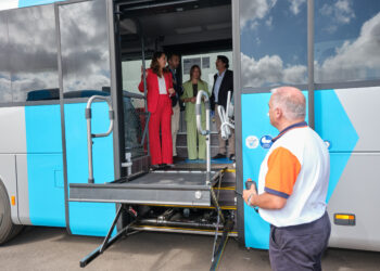 El Cabildo renueva la mitad de la flota de guaguas de transporte interurbano