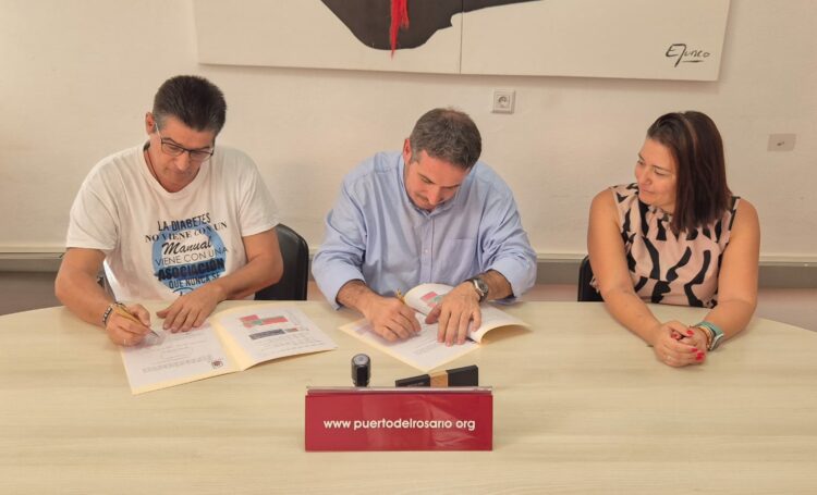 Puerto del Rosario suscribe una adenda al convenio de colaboración con la AAVV “La rosa” del centro socio-cultural de Fabelo