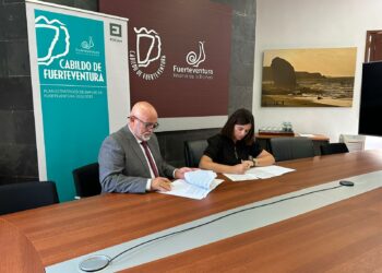 Cabildo y Cámara de Comercio impulsan el emprendimiento con la Ventanilla única Empresarial