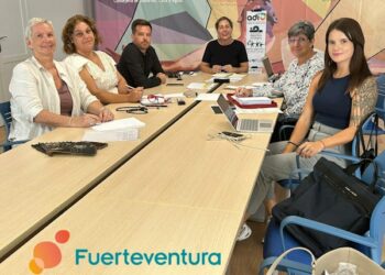 El sol de Fuerteventura brilla esta semana entre la niebla y la lluvia de Londres