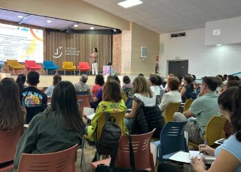 Más de 60 personas participan en la jornada insular para la prevención del acoso escolar
