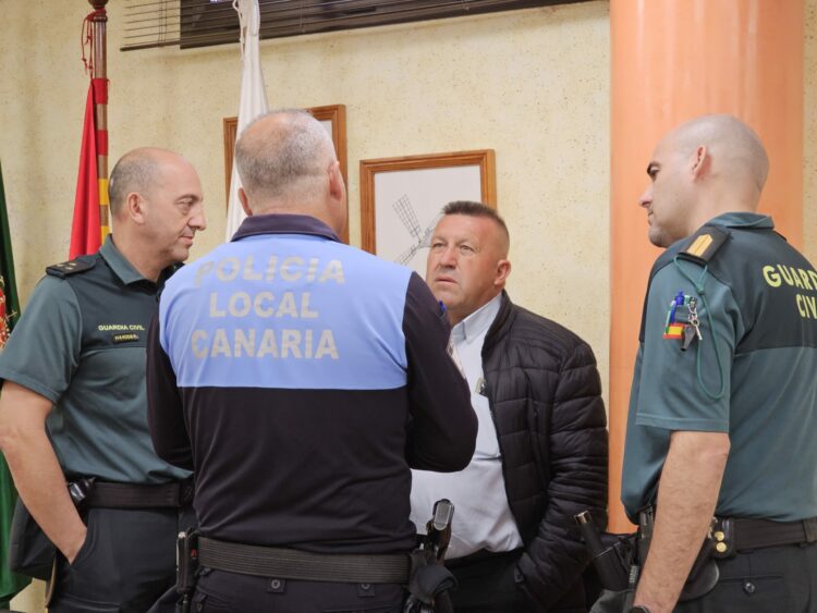 El Plan Mayor Seguridad llega a Antigua para informar y aconsejar a los mayores del Municipio