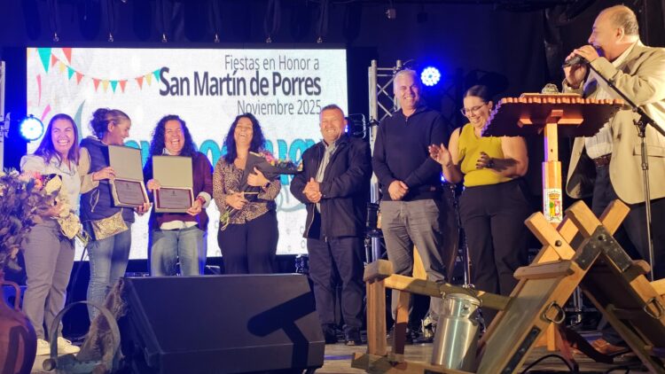 Tenicosquey siempre entrañable siempre cercano y siempre la Fiesta sin tacones