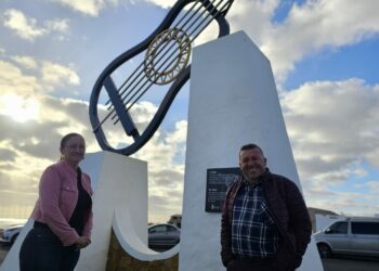Antigua pone en valor su identidad con la señalización de las esculturas monumentales del maestro Pepe Melián