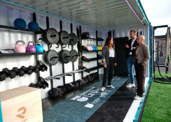 El Centro de Atletismo Insular se dota el primer Cubo Fit incorporado a una instalación deportiva pública