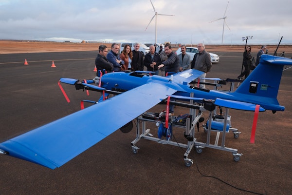 Lola García y Fernando Clavijo destacan que Canarias Stratoport opera ya como referente europeo en soluciones innovadoras con aviación no tripulada