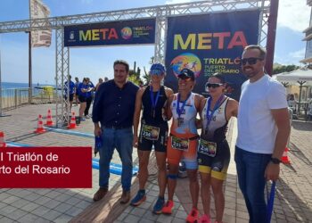 Gran ambiente en el VIII Triatlón de Puerto del Rosario