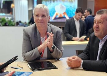 Antigua defiende en FITUR un desarrollo turístico que respete la tradición