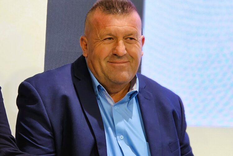 Antigua bate su récord histórico en el último trimestre con una media de 8 días en el pago a sus proveedores