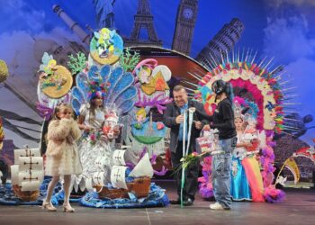 Nayeli Méndez Suárez la Ninfa del mar Reina Infantil del Carnaval de Antigua 2026